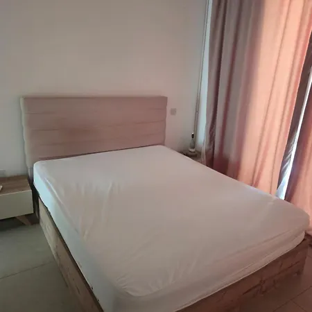 Apartman Milos Park Homes Modern 2Br Apartment With Pool Alsancak Girne Karavász