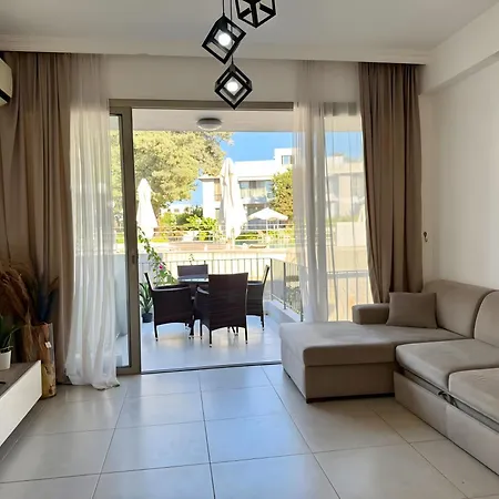 Milos Park Homes Modern 2br With Pool Alsancak Girne Karavas (Northern Cyprus)