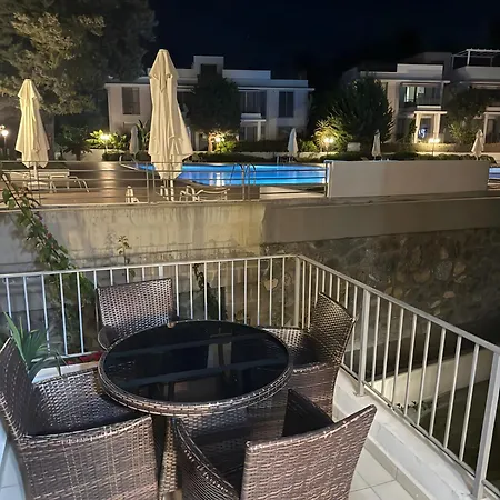Milos Park Homes Modern 2Br Apartment With Pool Alsancak Girne Apartman Karavász