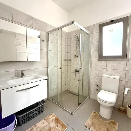 Milos Park Homes Modern 2Br Apartment With Pool Alsancak Girne * Karavász