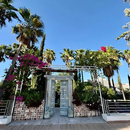 Milos Park Homes Modern 2Br Apartment With Pool Alsancak Girne