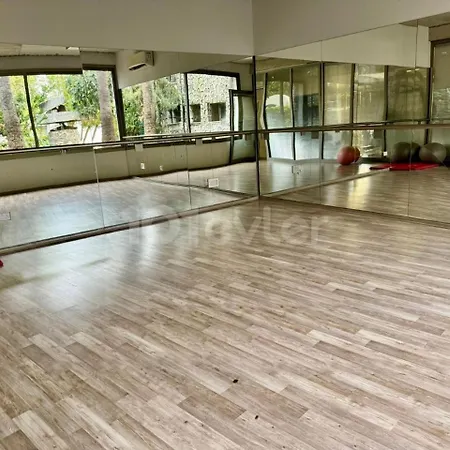 Milos Park Homes Modern 2Br Apartment With Pool Alsancak Girne Apartman Karavász